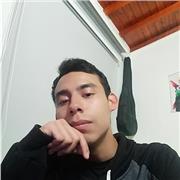 Profesor de matemáticas basicas imparte clases a Niños de todas las edades